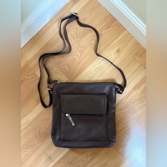 Giani Bernini Handbags - Giani Bernini Nappa Leather Venice crossbody bag in brown